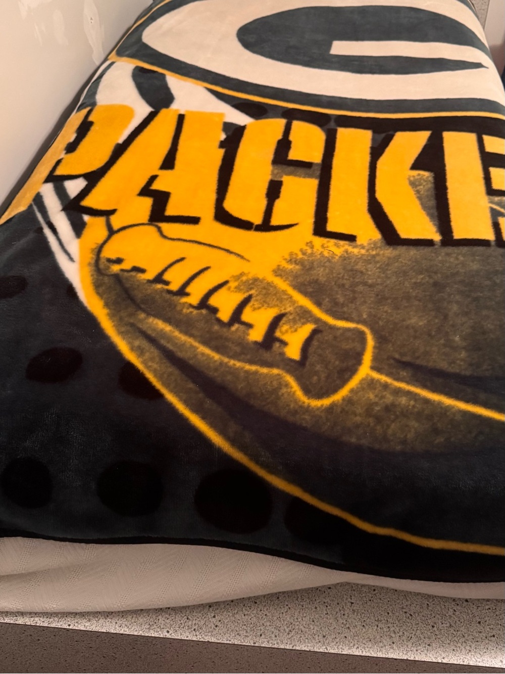 Green Bay Packers Logo Throw Blanket - by Northwest